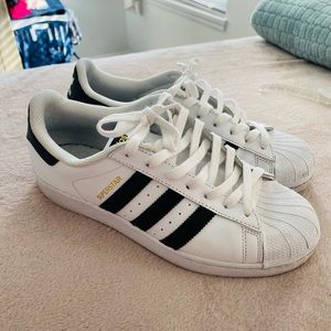 Adidas superstar